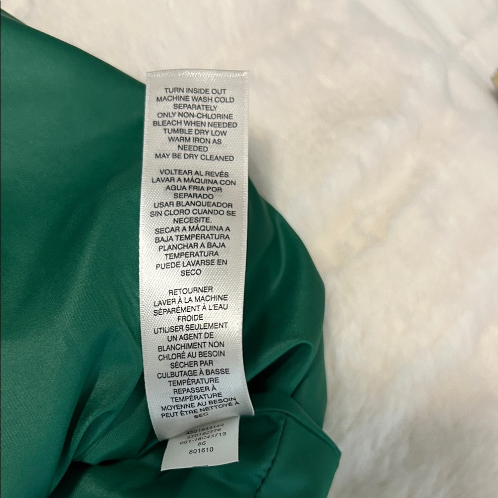 Chico's Zenergy Kelly Green Tabitha Quilted Vest Size M - Picture 5 of 8
